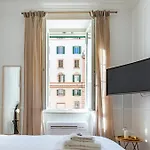 Gio House - Palazzo Storico
